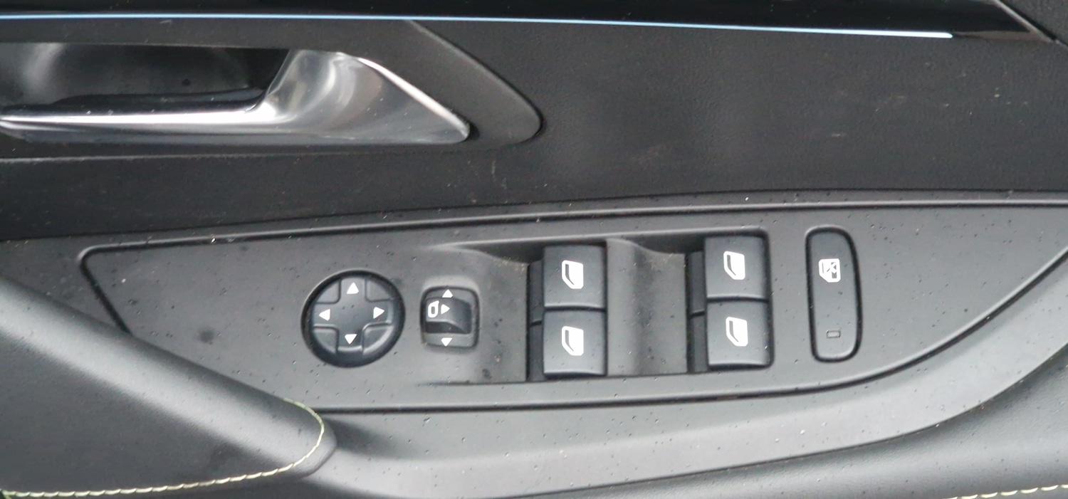 Used Peugeot 208 2020 for sale - 77641068: Photo 15