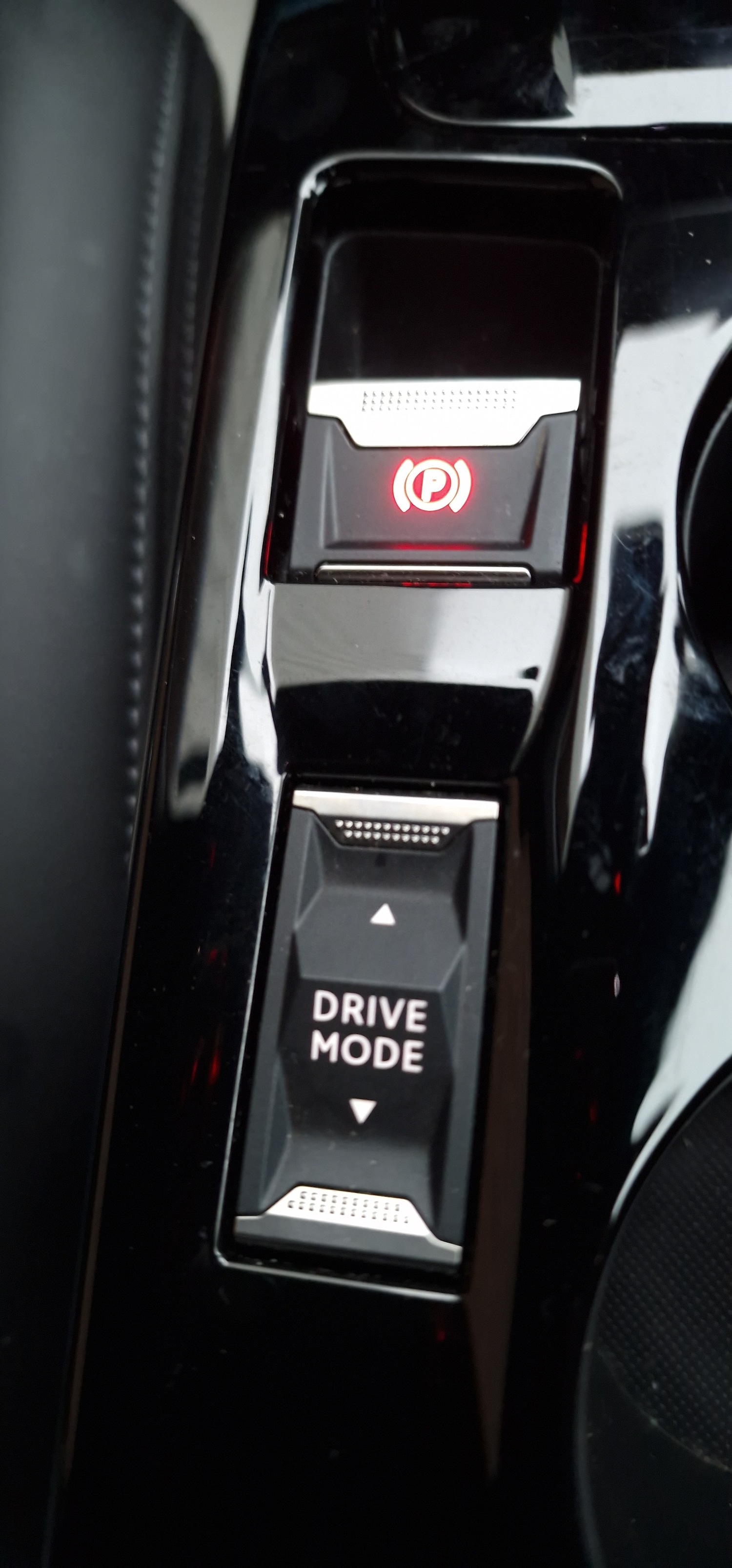 Used Peugeot 208 2020 for sale - 77641068: Photo 21