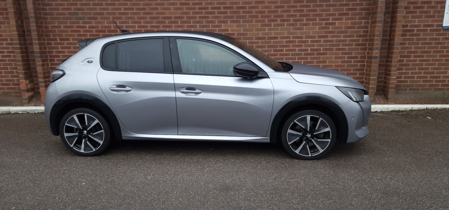 Used Peugeot 208 2020 for sale - 77641068: Photo 4