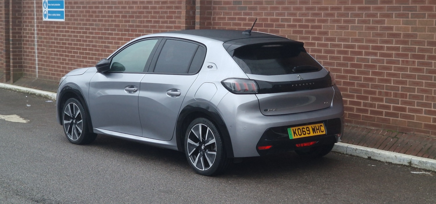 Used Peugeot 208 2020 for sale - 77641068: Photo 5