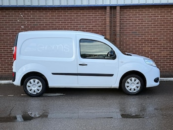 Used Renault Kangoo 2019 for sale - 75776465: Photo