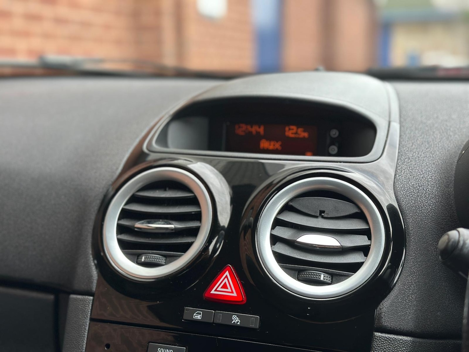 Used Vauxhall Corsa 2011 for sale - 76543153: Photo 19