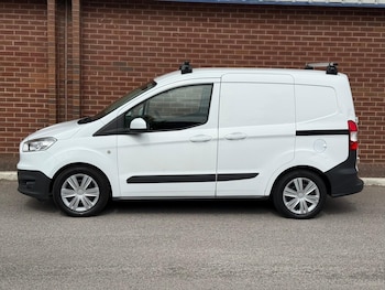 Used Ford Transit Courier 2016 for sale - 75381802: Photo