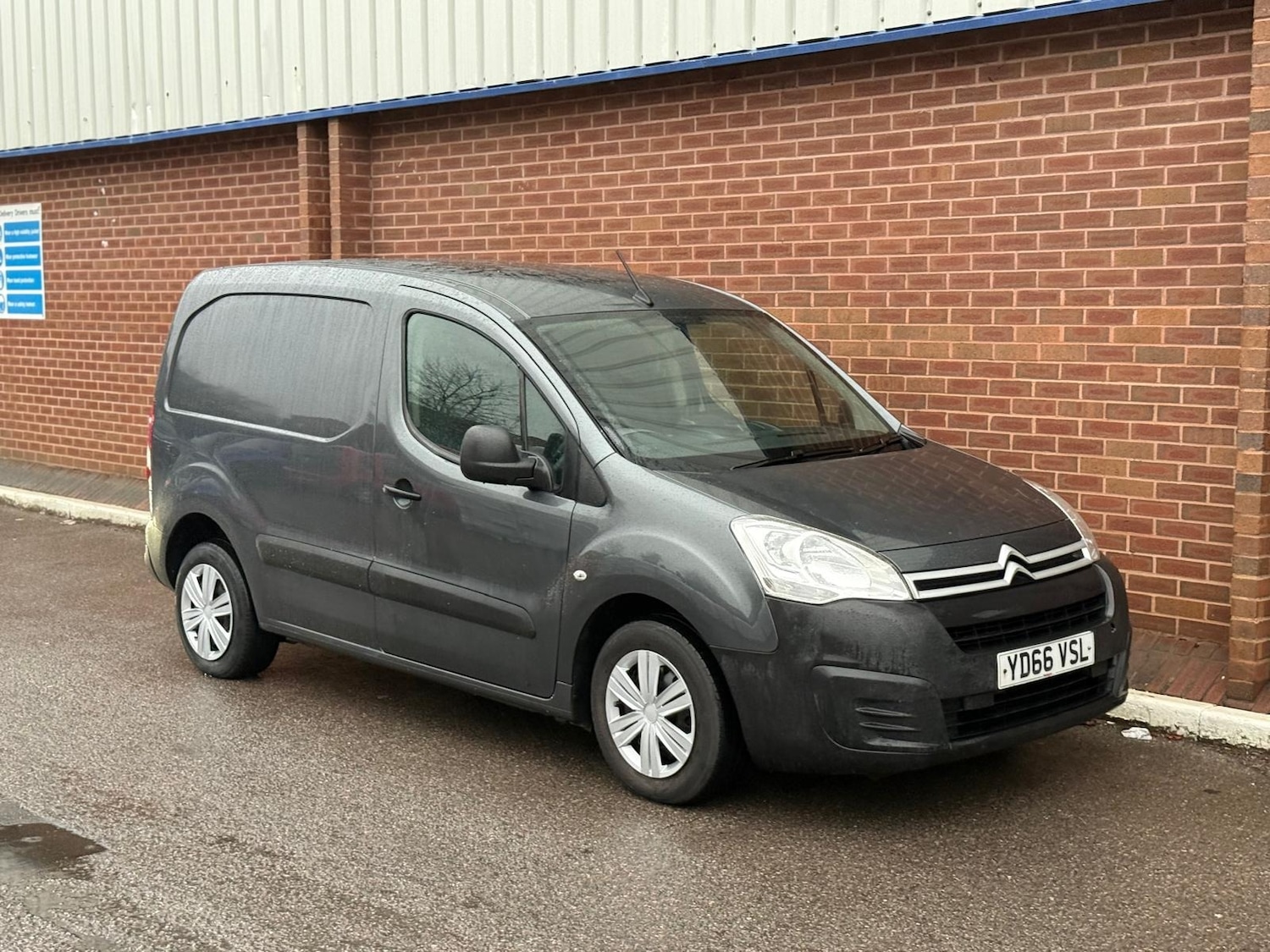Used Citroen Berlingo 2016 for sale - 76766554: Photo 2