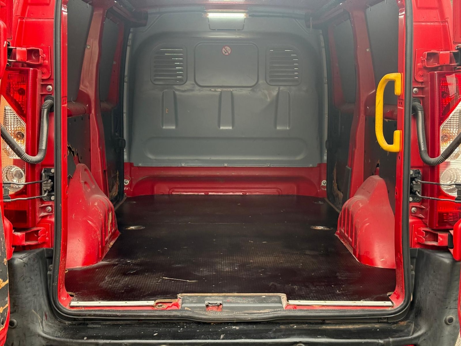 Used Peugeot Expert 2014 for sale - 76948774: Photo 10