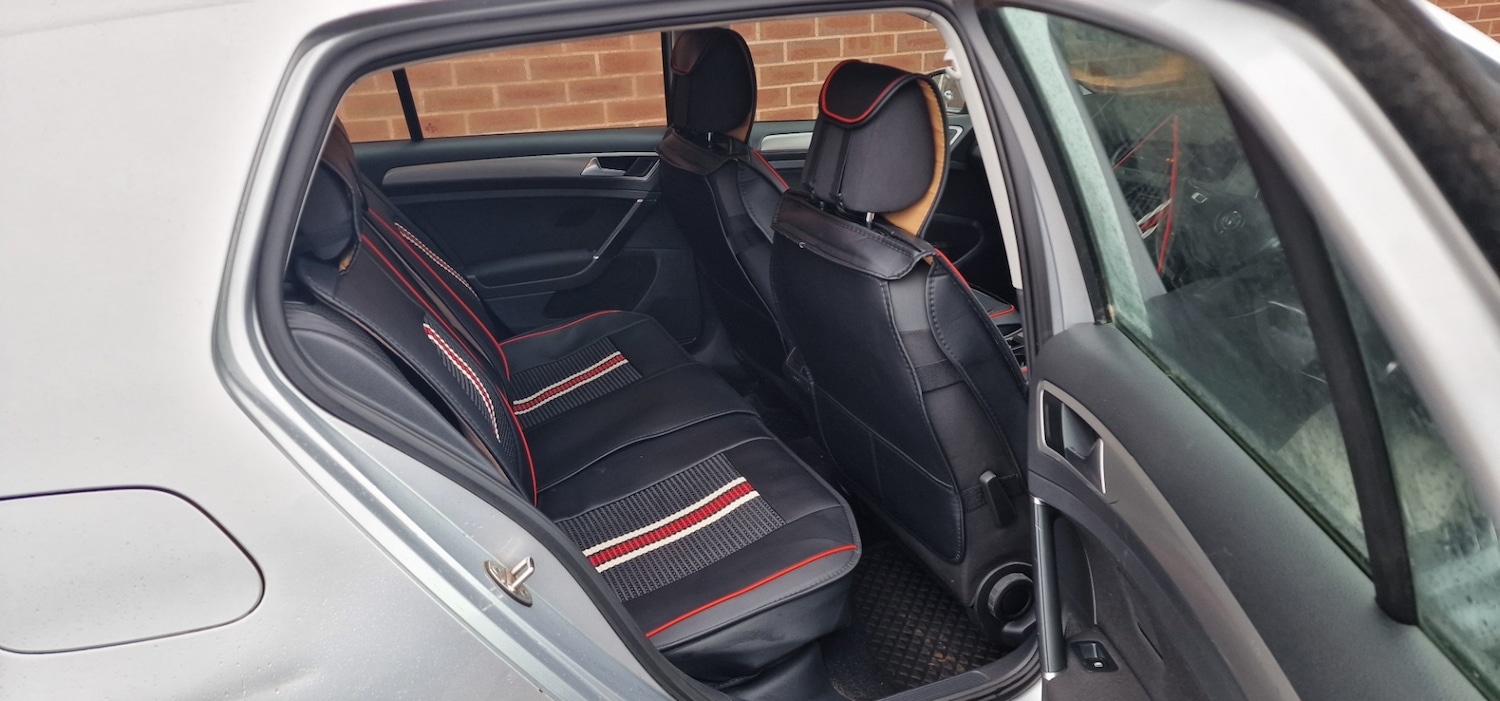 Used Volkswagen Golf 2014 for sale - 78053610: Photo 10