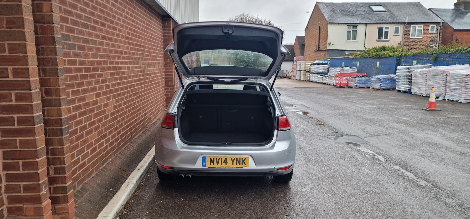 Used Volkswagen Golf 2014 for sale - 78053610: Photo 11