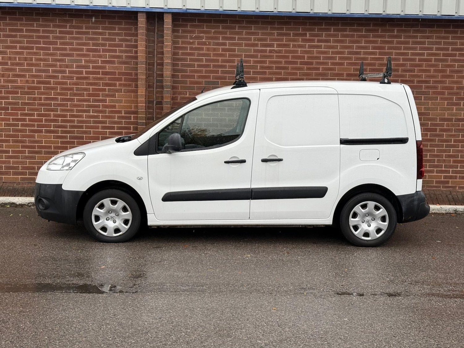 Used Peugeot Partner 2014 for sale - 76355237: Photo 3