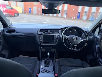 Used Volkswagen Tiguan 2017 for sale - 79061477: Photo