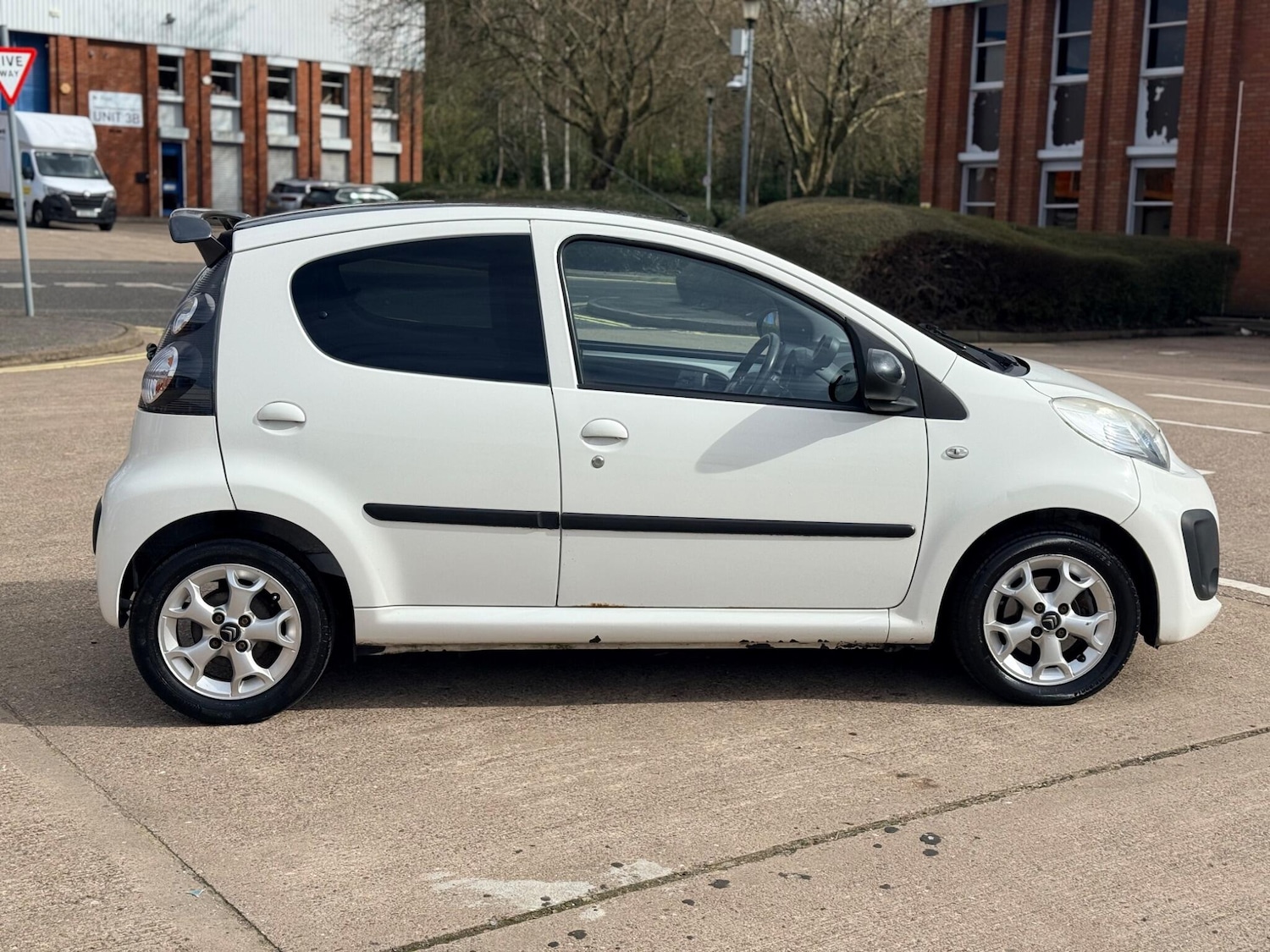 Used Citroen C1 2013 for sale - 77882547: Photo 22