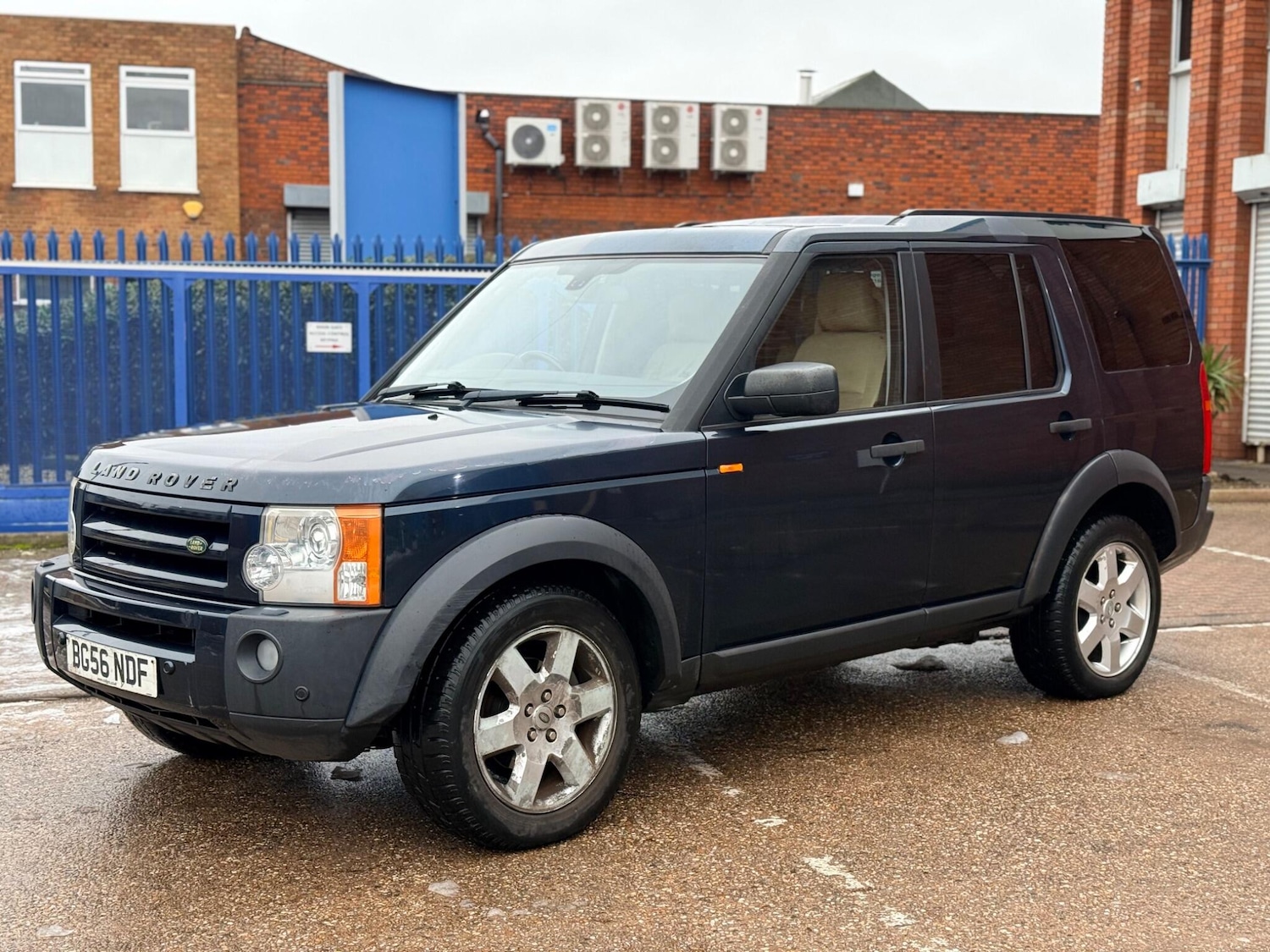 Used Land Rover Discovery 3 for sale - 77267229: Photo 8