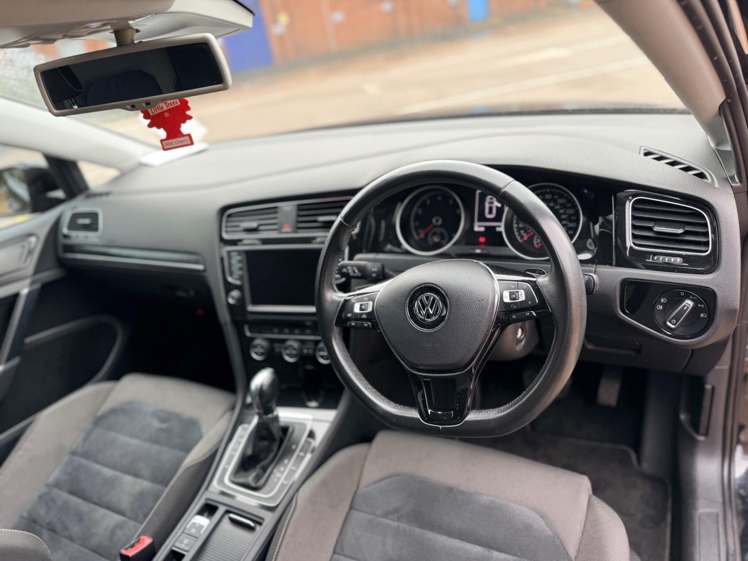 Used Volkswagen Golf 2023 for sale - 77441258: Photo 28