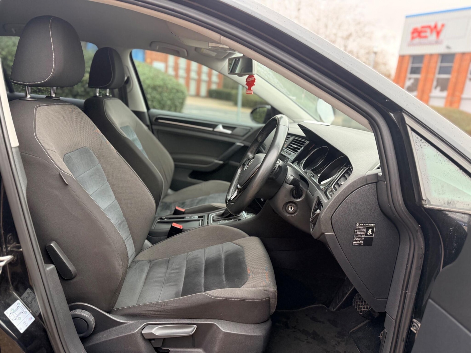 Used Volkswagen Golf 2023 for sale - 77441258: Photo 8