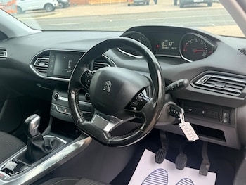 Used Peugeot 308 2014 for sale - 79543974: Photo