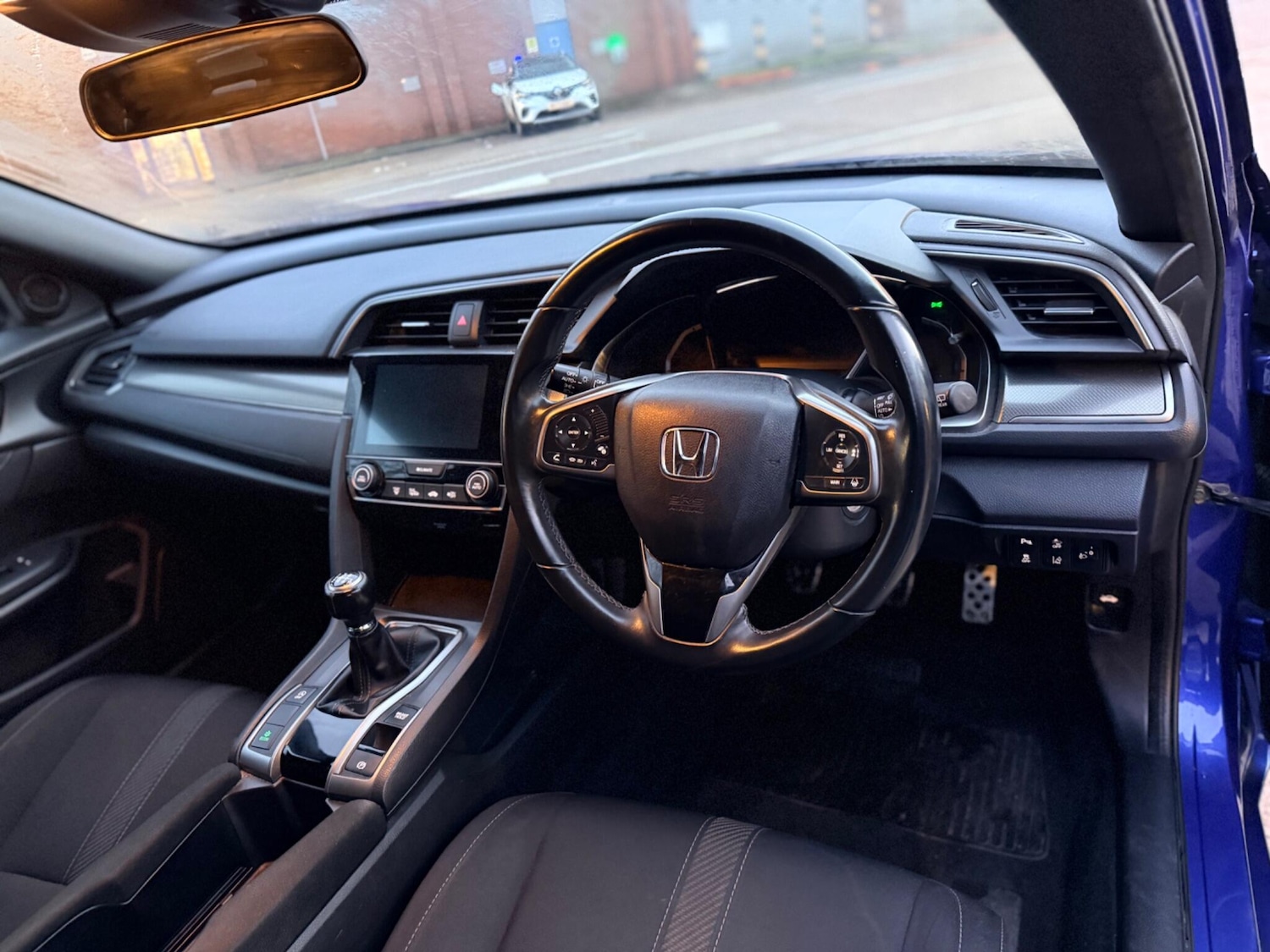 Used Honda Civic 2017 for sale - 77314780: Photo 23