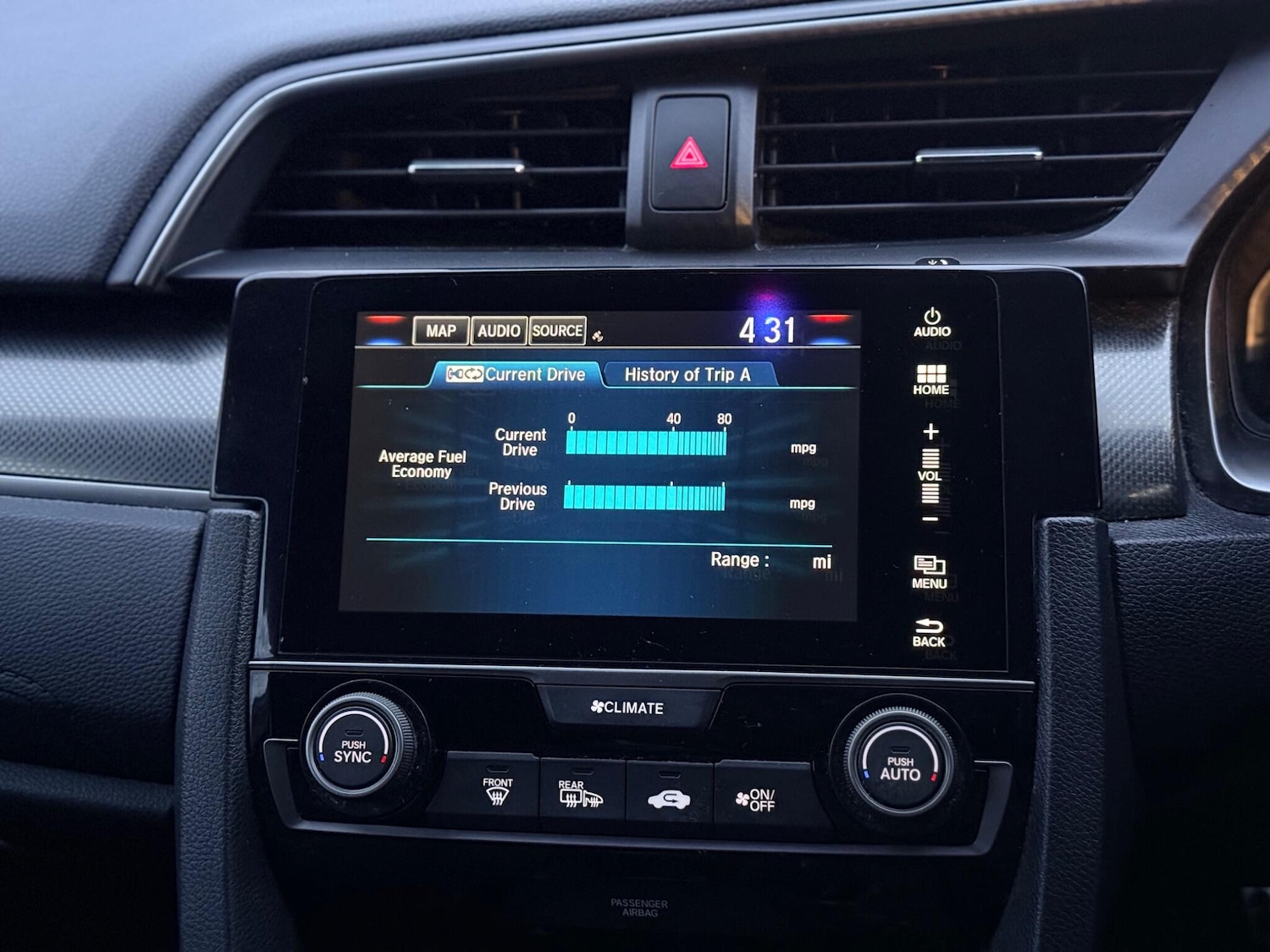 Used Honda Civic 2017 for sale - 77314780: Photo 27