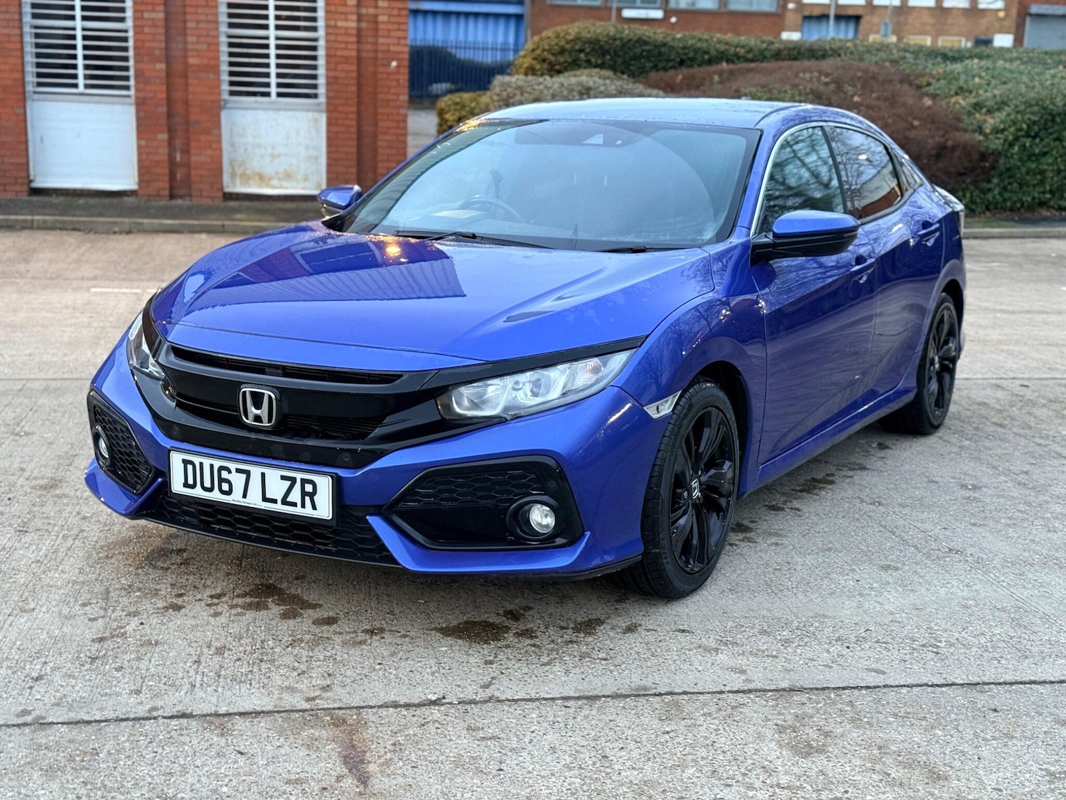 Used Honda Civic 2017 for sale - 77314780: Photo 5