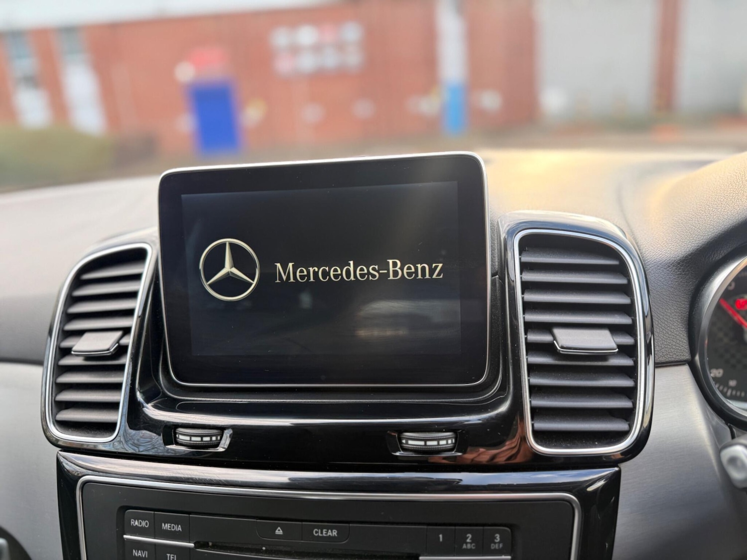 Used Mercedes-Benz GLE 2016 for sale - 77253631: Photo 37