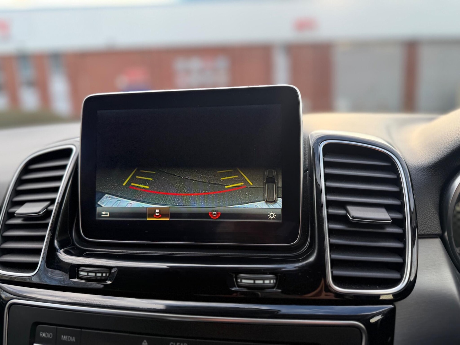 Used Mercedes-Benz GLE 2016 for sale - 77253631: Photo 40