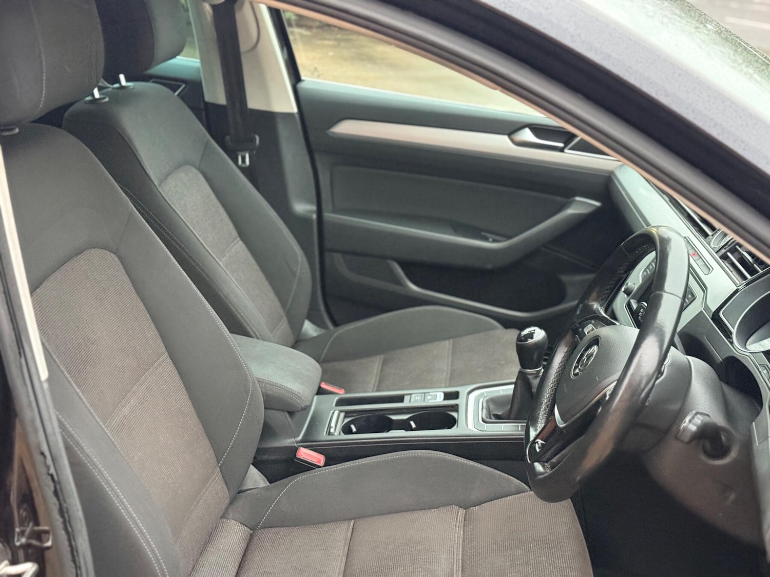 Used Volkswagen Passat 2016 for sale - 77549893: Photo 11