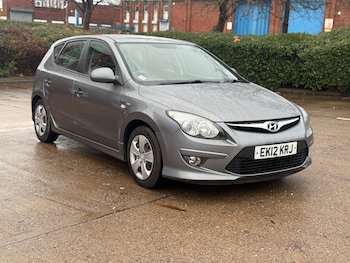 Used Hyundai i30 2012 for sale - 77255605: Photo