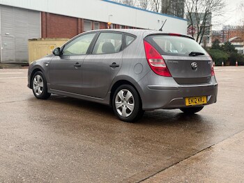 Used Hyundai i30 2012 for sale - 77255605: Photo