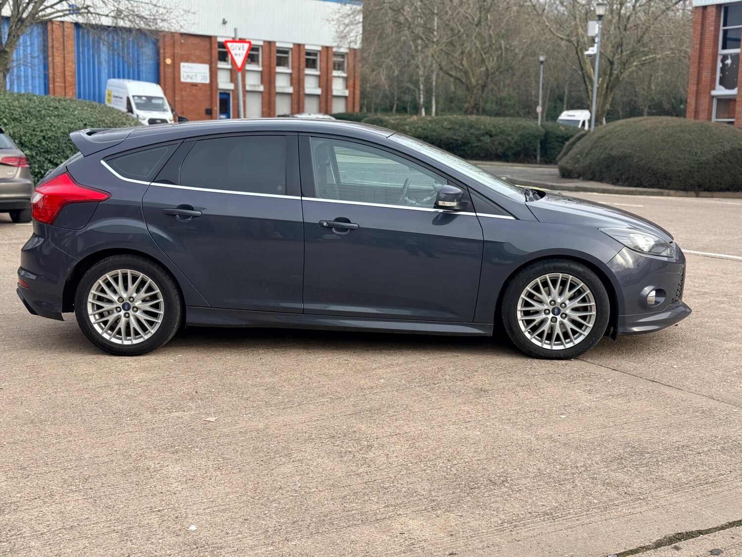 Used Ford Focus for sale - 77599097: Photo 32