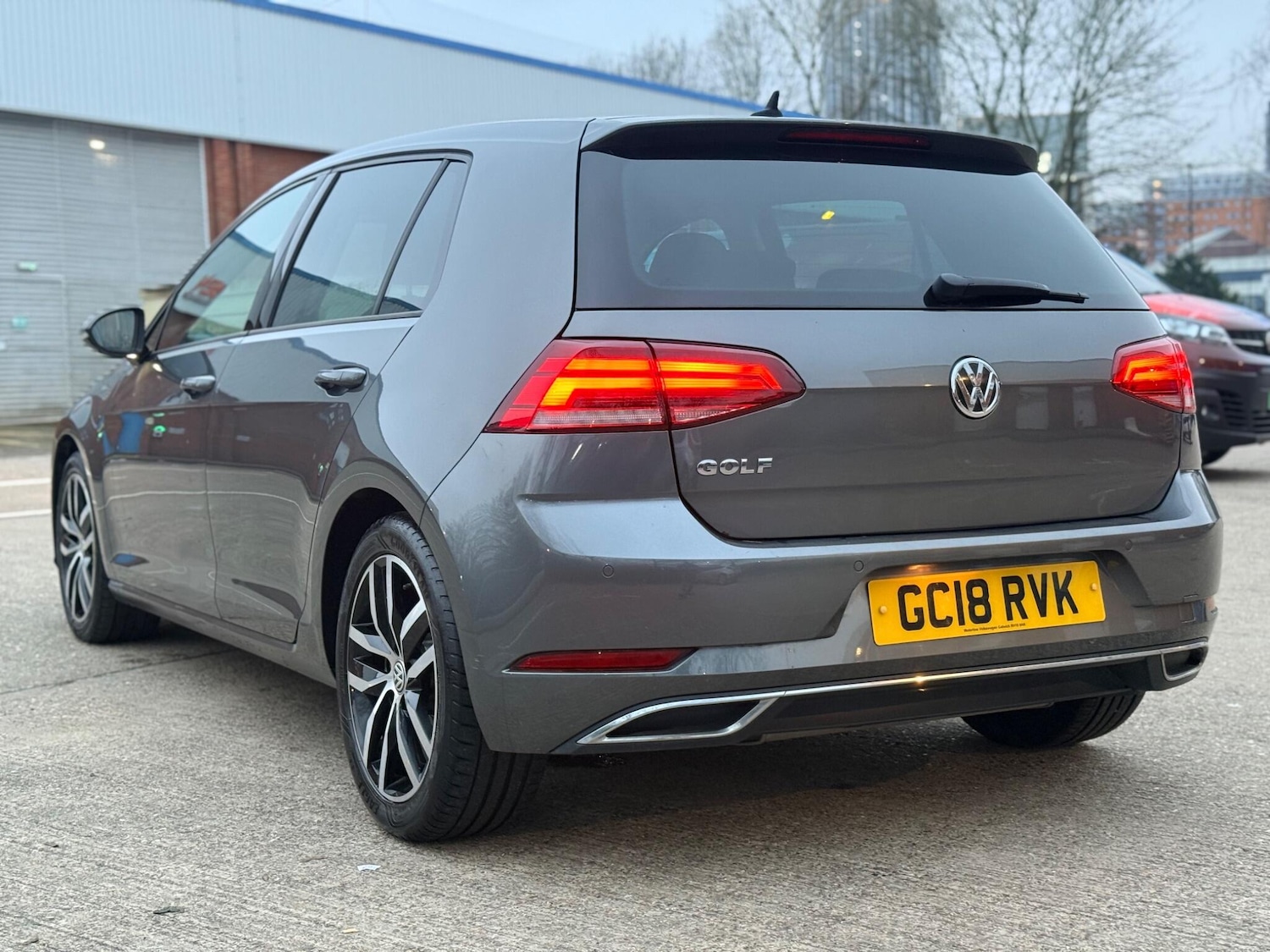 Used Volkswagen Golf for sale - 77808207: Photo 2