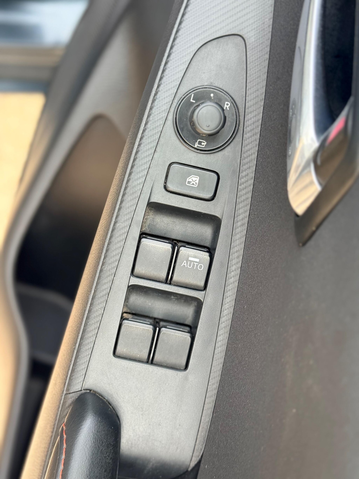 Used Mazda Mazda2 2016 for sale - 78141583: Photo 24