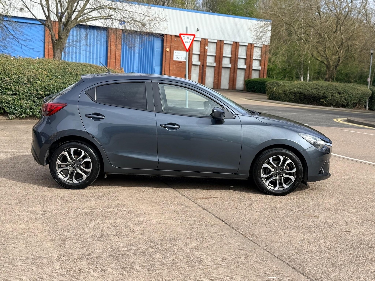 Used Mazda Mazda2 2016 for sale - 78141583: Photo 36