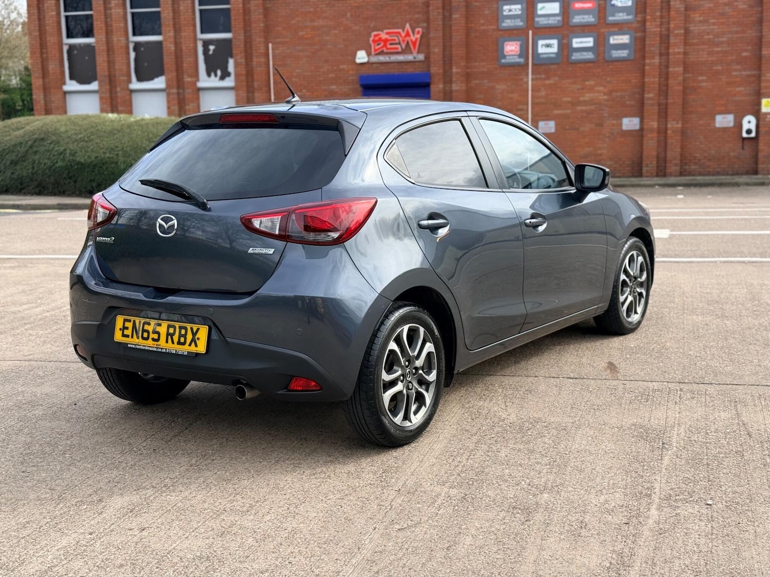Used Mazda Mazda2 2016 for sale - 78141583: Photo 9