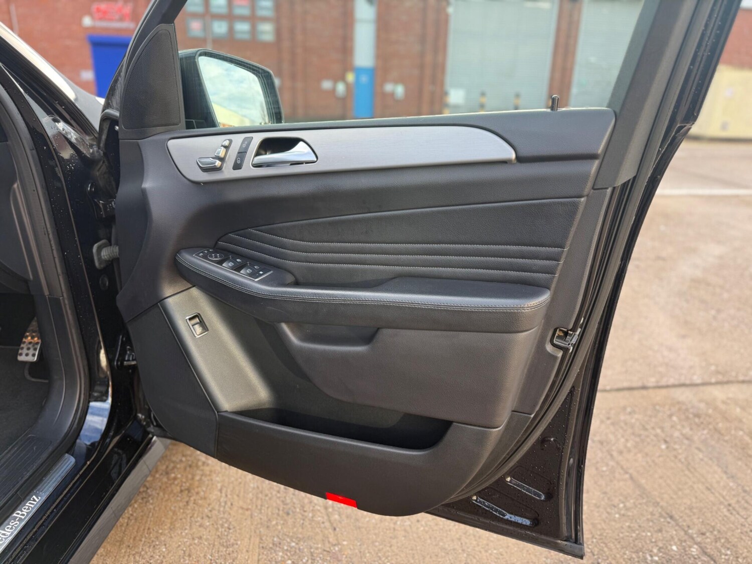 Used Mercedes-Benz GLE for sale - 77612146: Photo 32