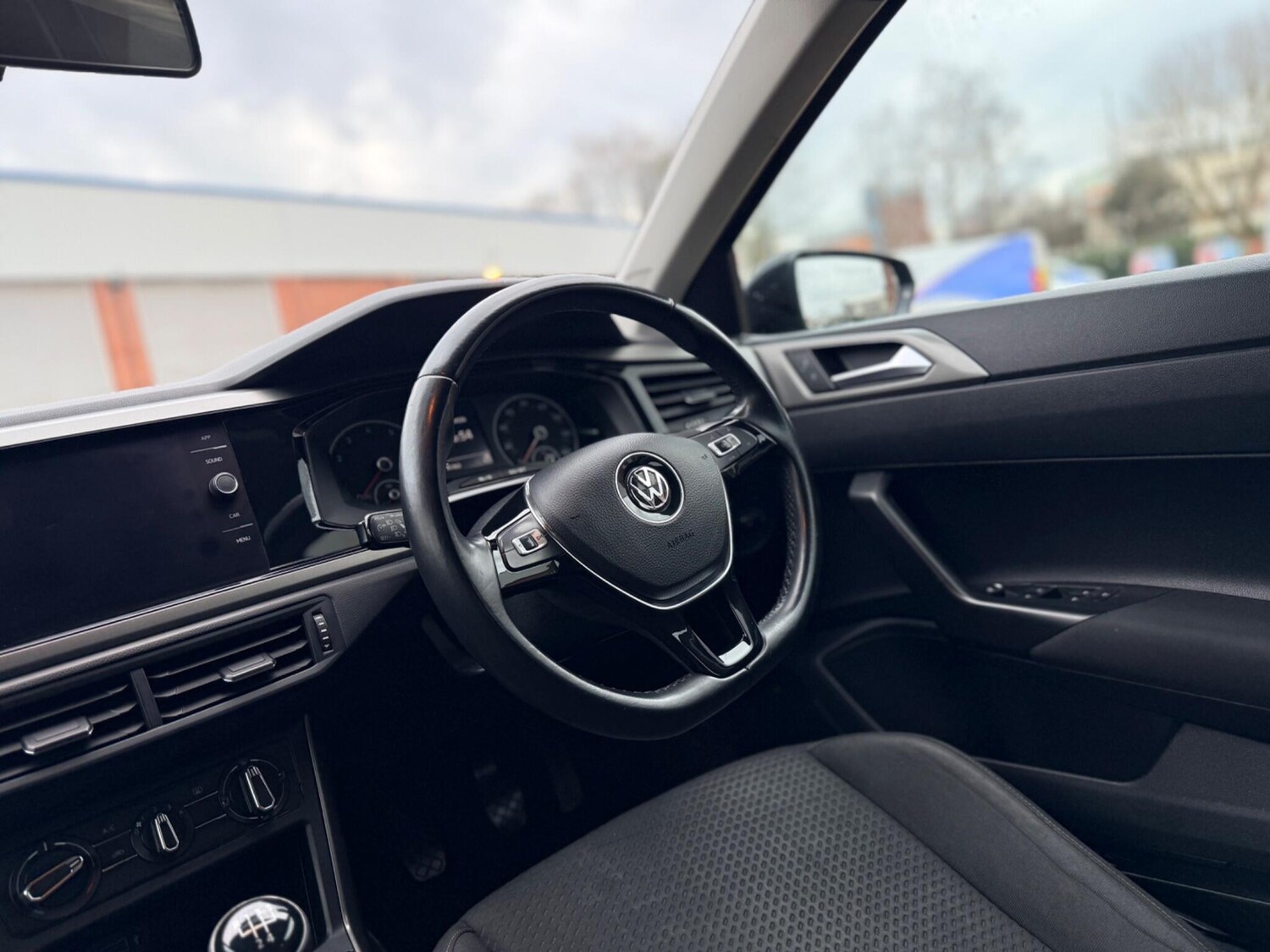 Used Volkswagen Polo for sale - 77511074: Photo 19