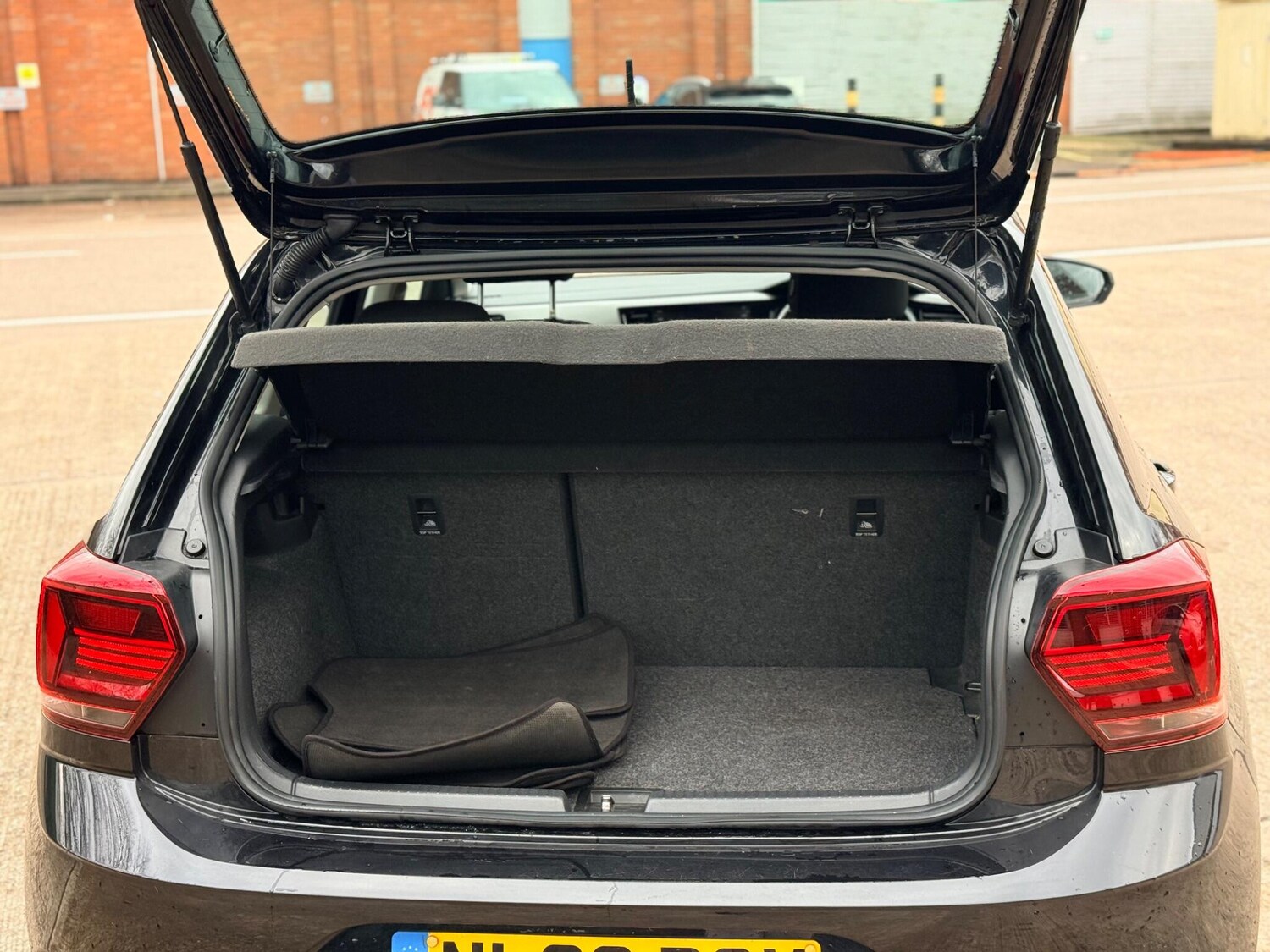 Used Volkswagen Polo for sale - 77511074: Photo 38