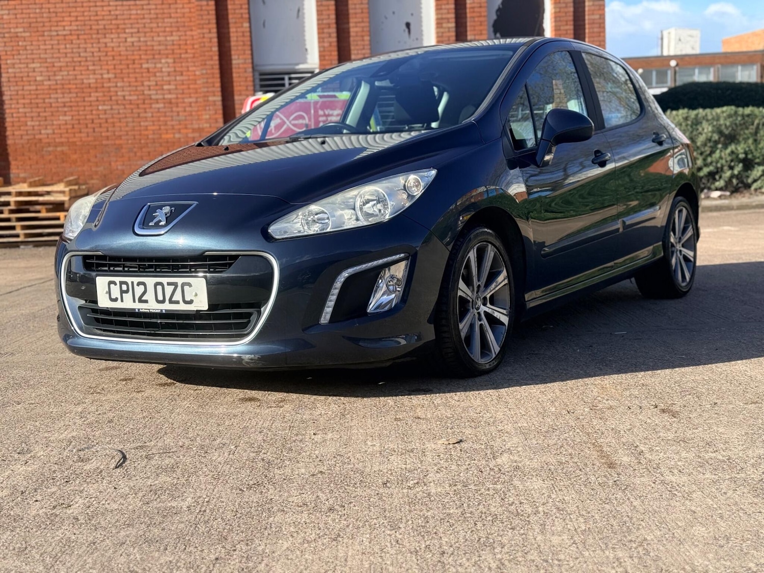 Used Peugeot 308 2012 for sale - 77883244: Photo 18