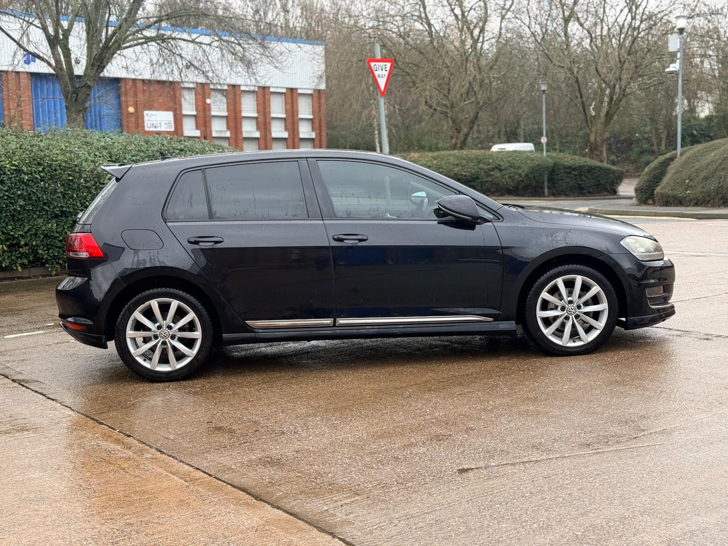 Used Volkswagen Golf 2023 for sale - 77612573: Photo 25