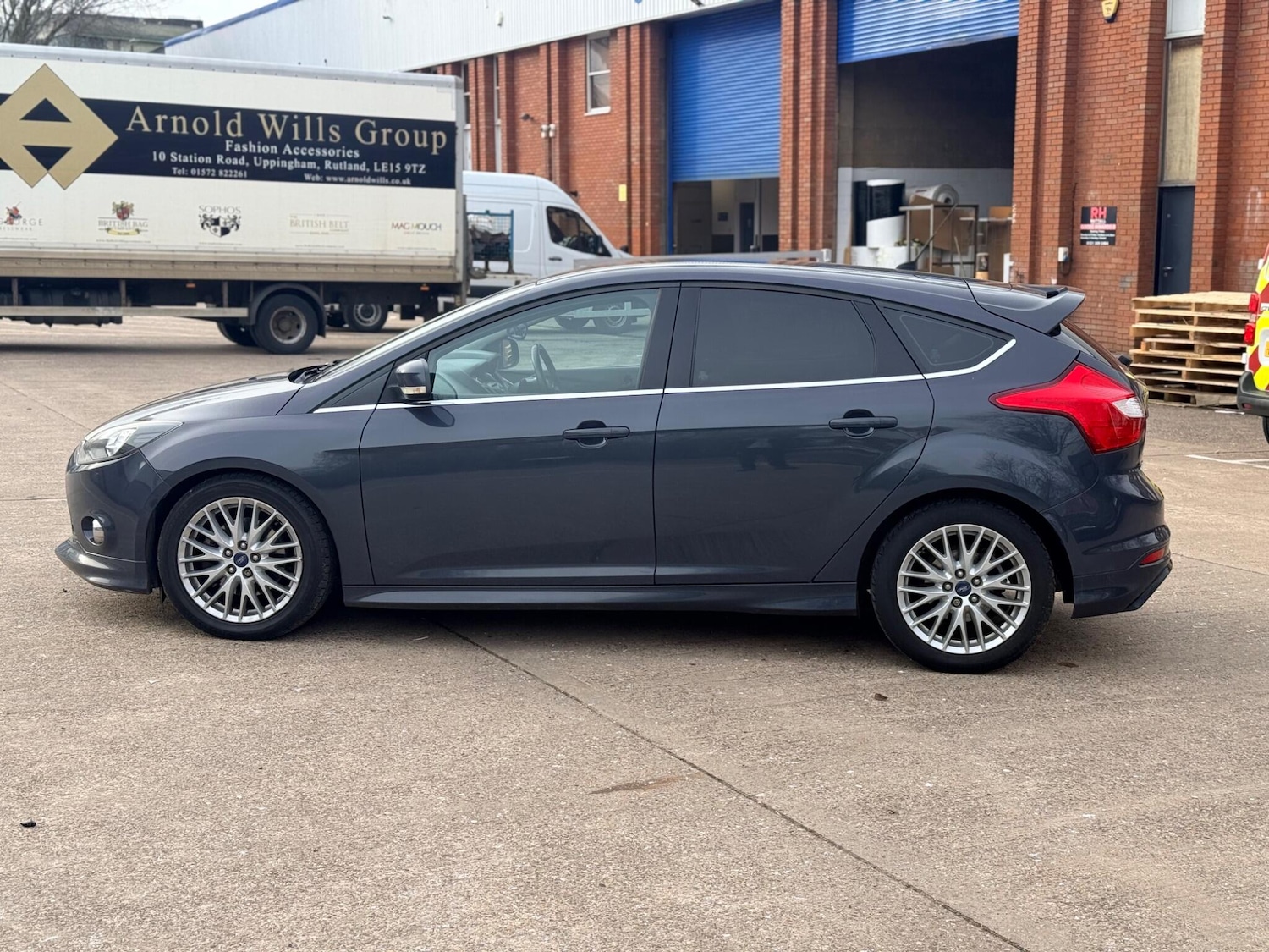 Used Ford Focus for sale - 77940787: Photo 28