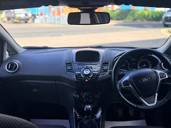 Used Ford Fiesta 2015 for sale - 78855223: Photo