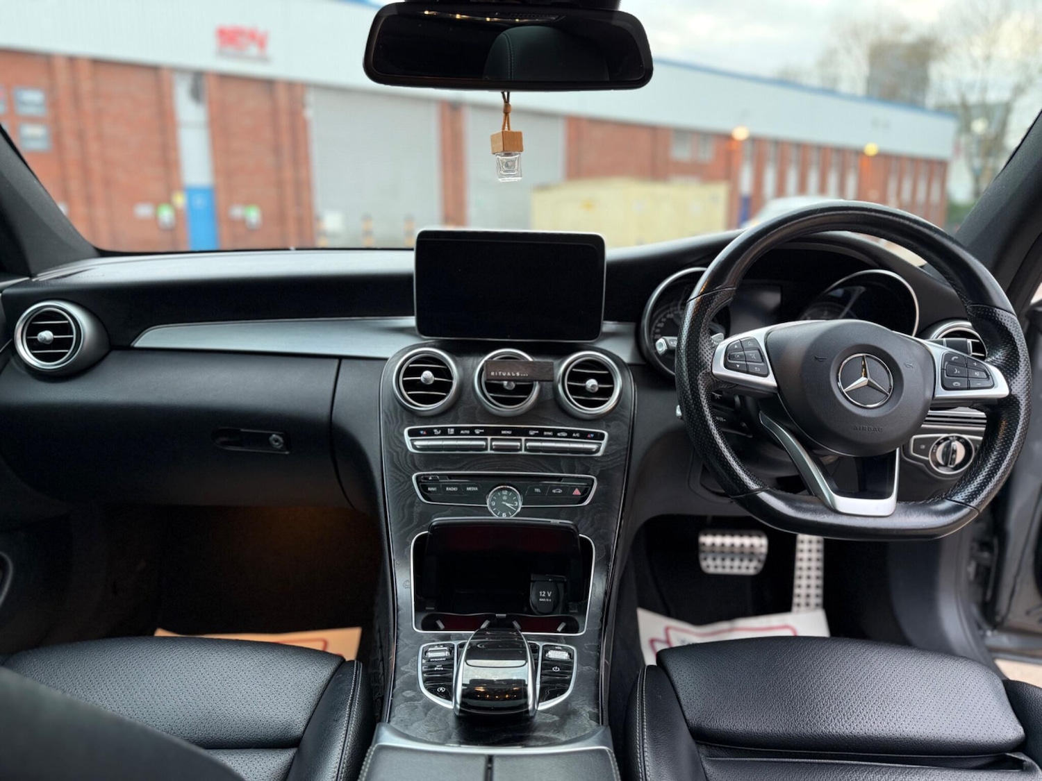 Used Mercedes-Benz C Class for sale - 77925110: Photo 11