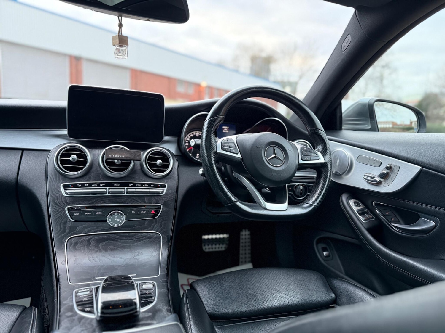 Used Mercedes-Benz C Class for sale - 77925110: Photo 12