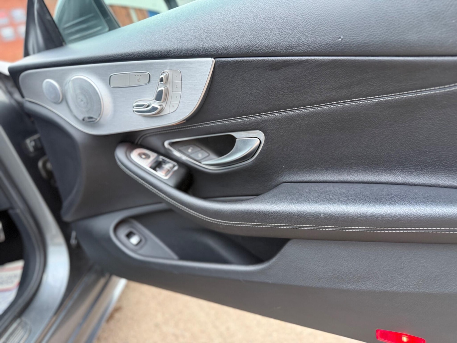 Used Mercedes-Benz C Class for sale - 77925110: Photo 29