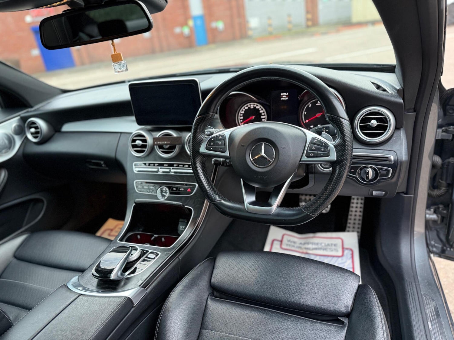 Used Mercedes-Benz C Class for sale - 77925110: Photo 3