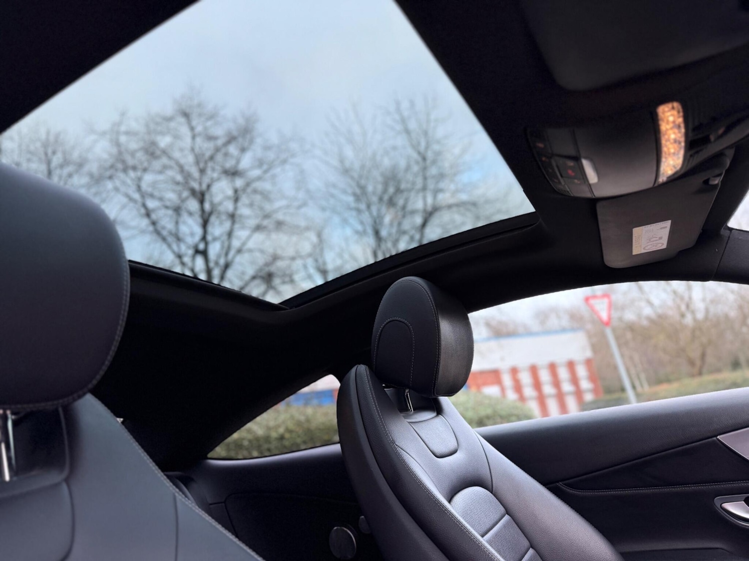 Used Mercedes-Benz C Class for sale - 77925110: Photo 30