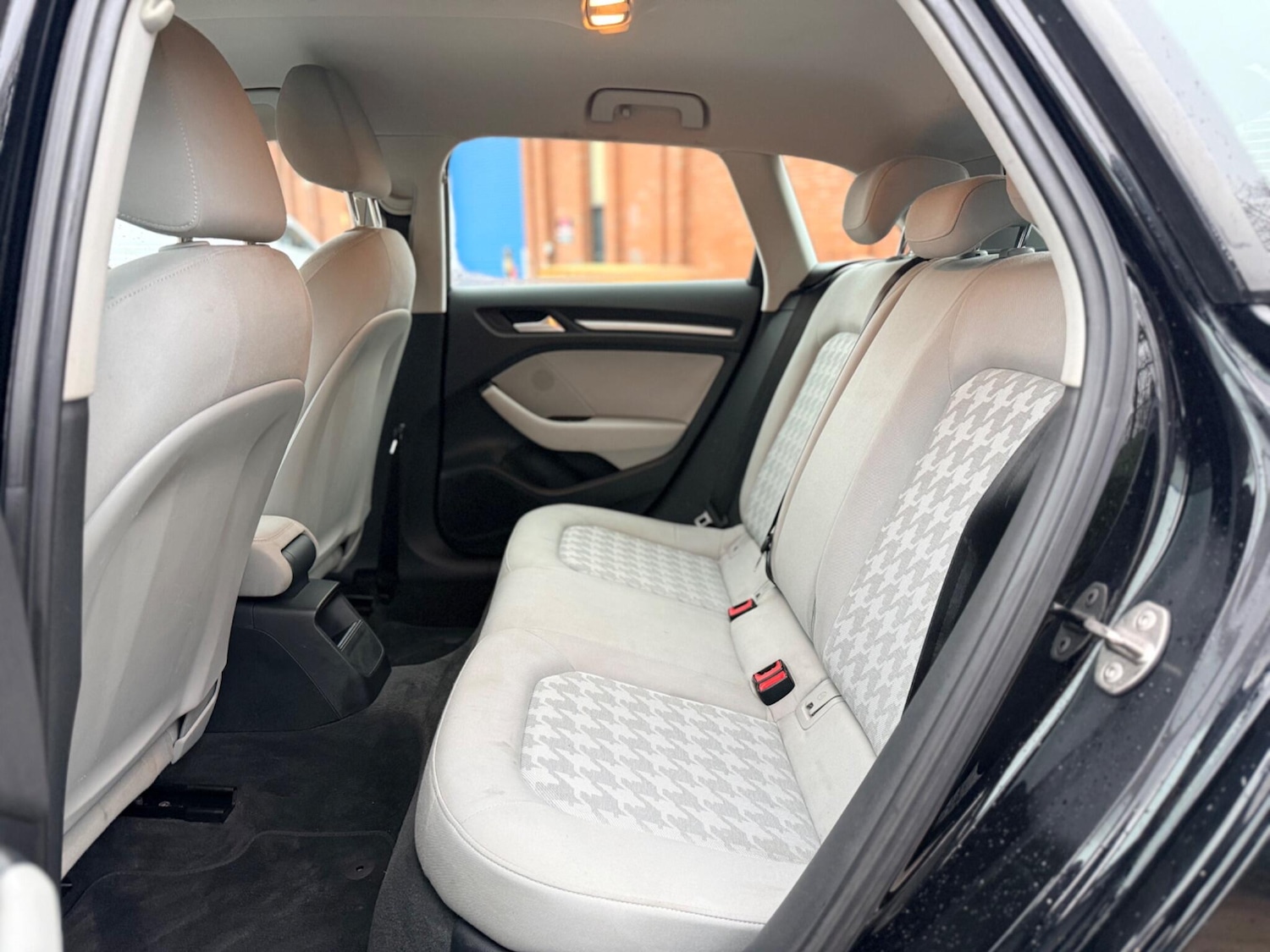 Used Audi A3 2015 for sale - 77255614: Photo 23