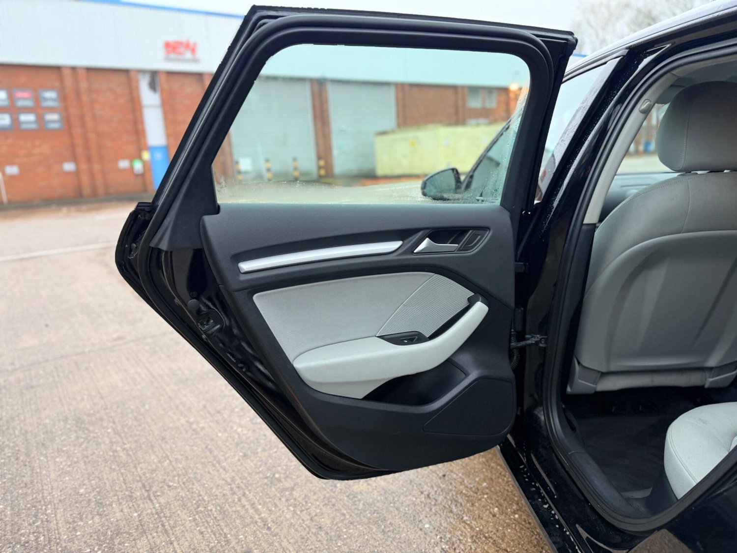 Used Audi A3 2015 for sale - 77255614: Photo 24