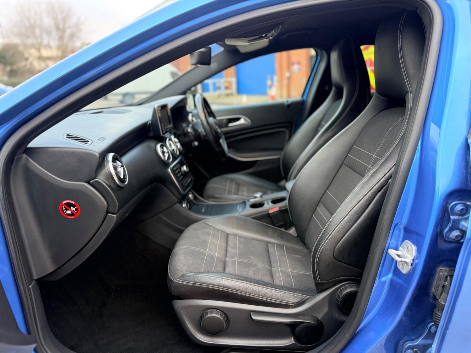 Used Mercedes-Benz A-Class 2013 for sale - 77612238: Photo 16