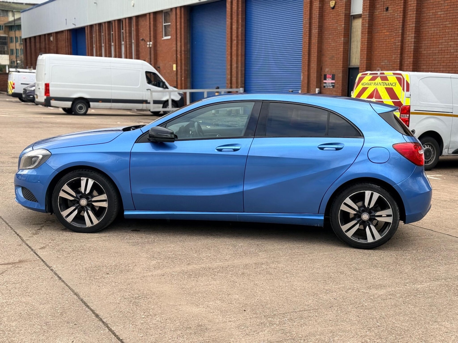 Used Mercedes-Benz A-Class 2013 for sale - 77612238: Photo 23