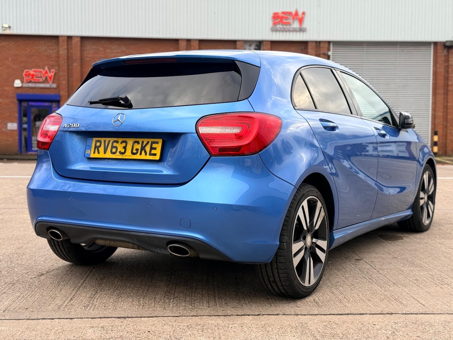 Used Mercedes-Benz A-Class 2013 for sale - 77612238: Photo 27