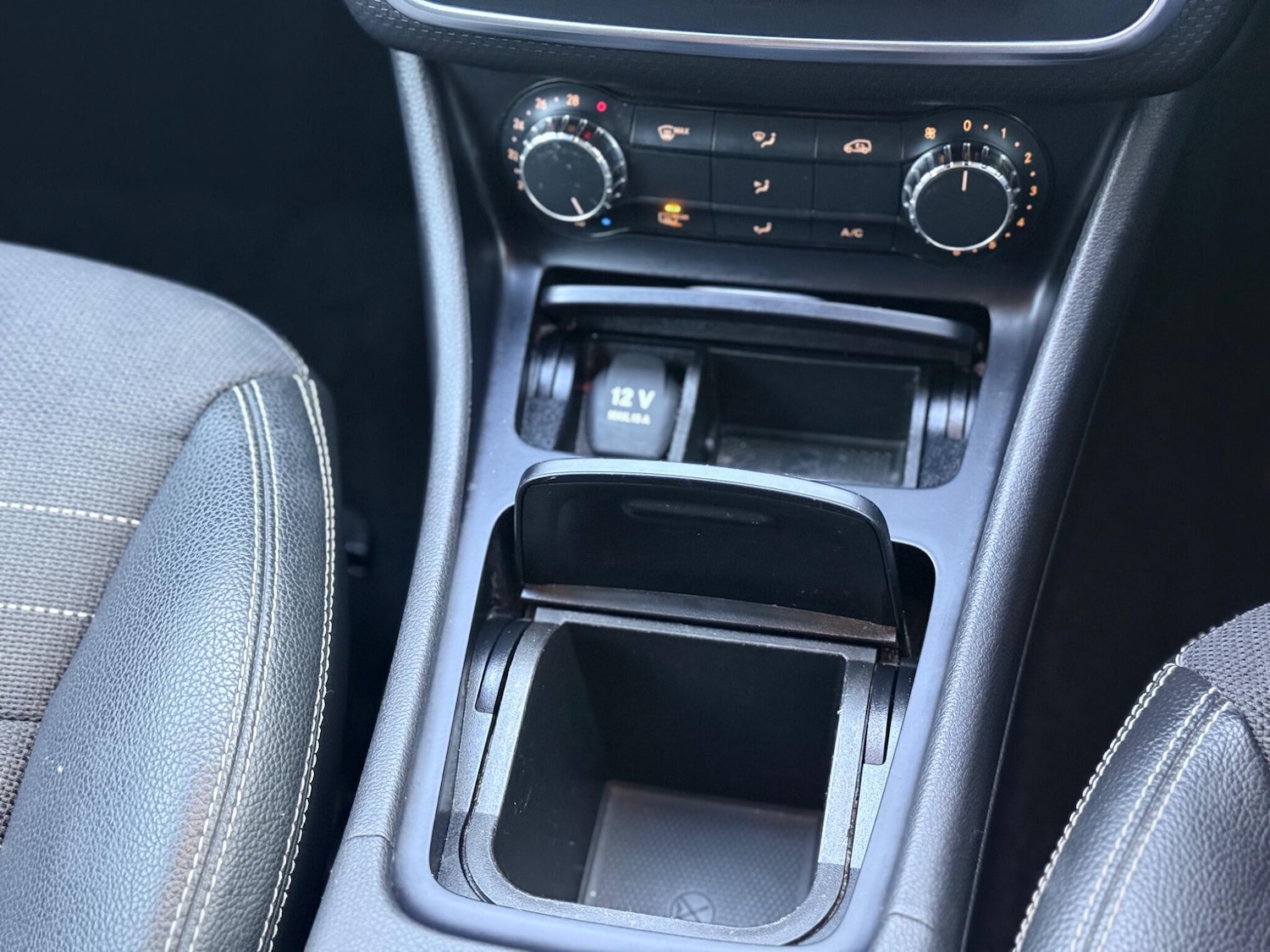 Used Mercedes-Benz A-Class 2013 for sale - 77612238: Photo 39