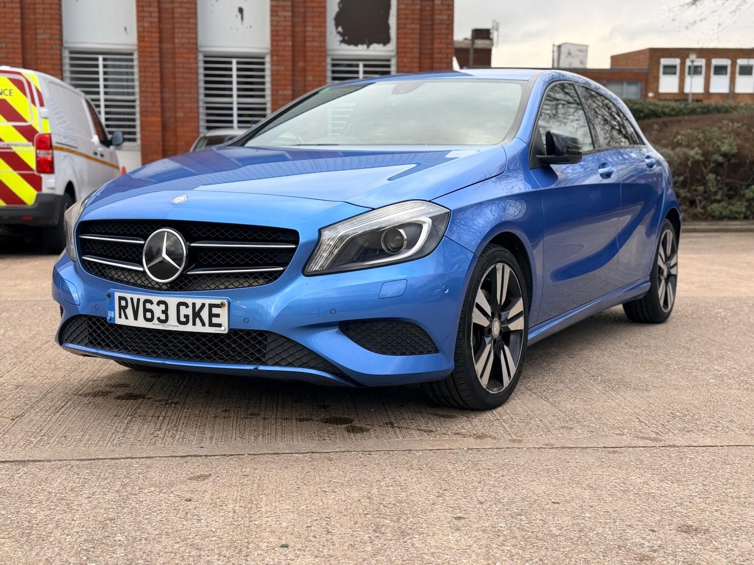 Used Mercedes-Benz A-Class 2013 for sale - 77612238: Photo 5